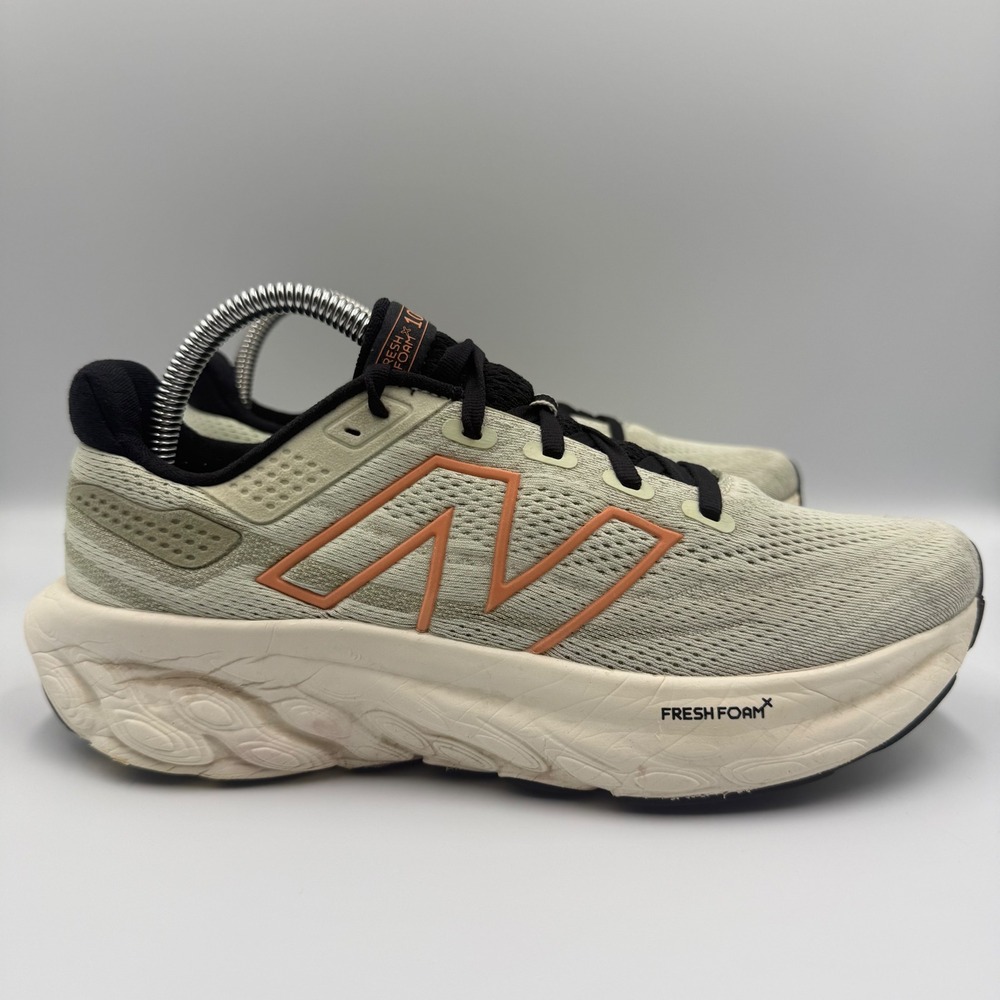 New Balance Fresh Foam 1080 v12 Women's Size 8 Running Shoes Tan Orange Black